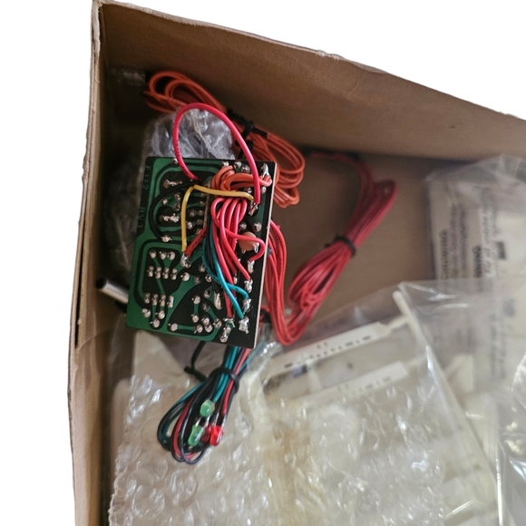 Star Trek U.S.S. Enterprise Model Kit Special Ed. Lights,sound,collectable - Picture 6 of 11